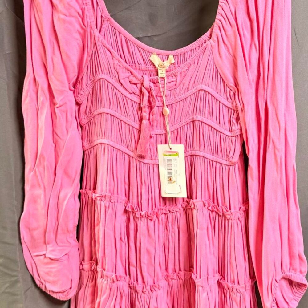Women's Pink Shirt